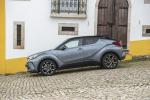 Toyota C-HR Hybrid 2019 года (WW)